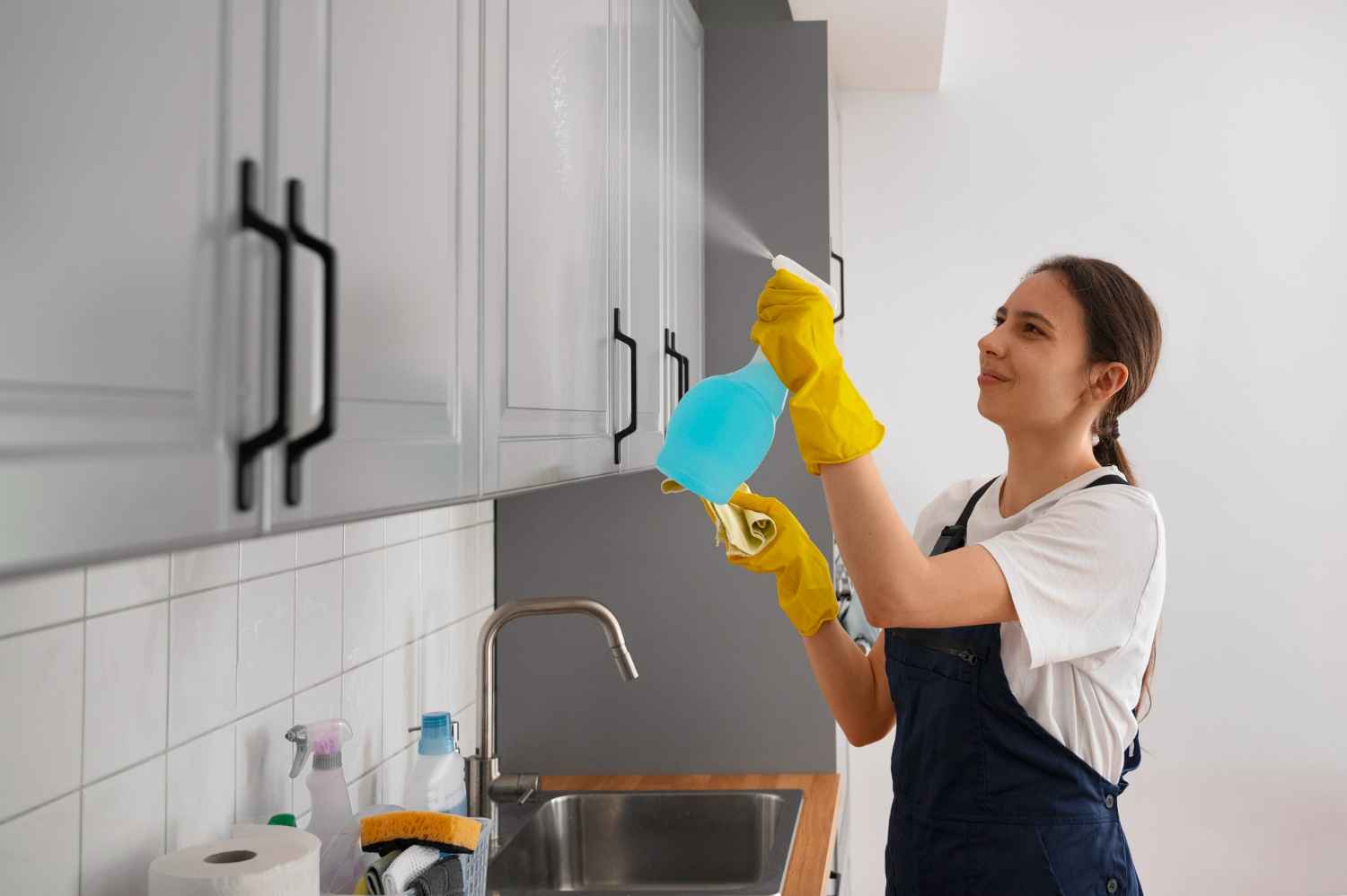 Kitchen Cleaning